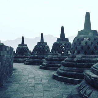 Piknik-ke Candi Borobudur dari Kalitlaga Pagentan 